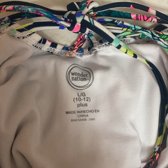 Girls One Piece Bathing Suit / Swimsuit - Picture 4 of 6